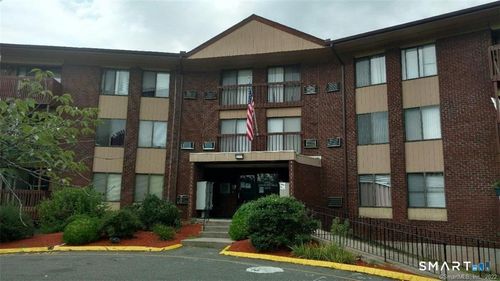2211-2211 Cromwell Hills Dr, Cromwell, CT, 06416-1806 | Card Image