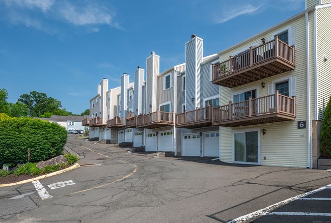 UNIT-6-3 - 55 Mill Plain Rd, Condo with 2 bedrooms, 2 bathrooms and 2 parking in Danbury CT | Image 35