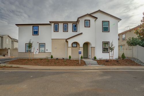 1945 Salzburg Trl, Redding, CA, 96003-9334 | Card Image