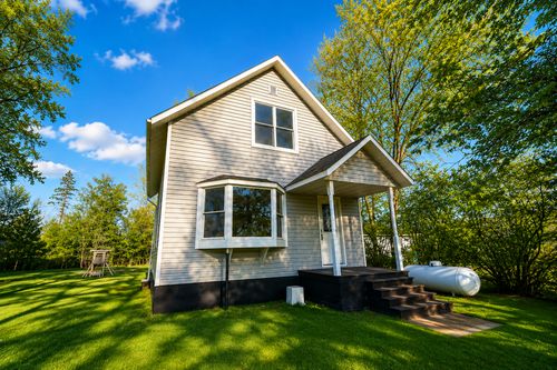 709 Neill Street, Buxton, ND, 58218 | Card Image