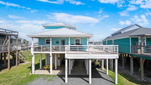 206 Sand Dune Ct, Surfside Beach, TX, 77541-8959 | Card Image