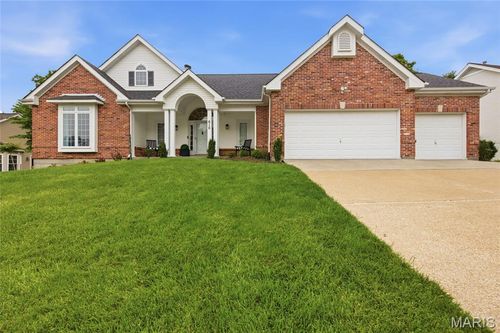 610 Dartmouth Crest Dr, Wildwood, MO, 63011-5433 | Card Image