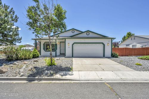 17704 Georgetown Dr, Reno, NV, 89508-5041 | Card Image