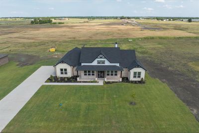 Home on 1 Acre | Image 1