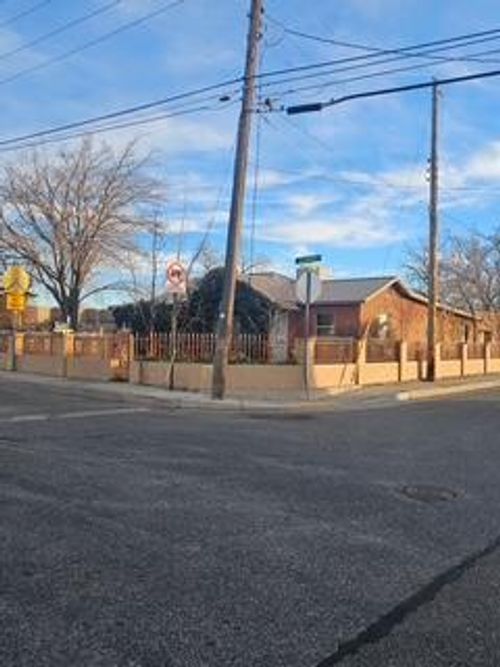 14 Claremont Ave Nw, Albuquerque, NM, 87107-1427 | Card Image