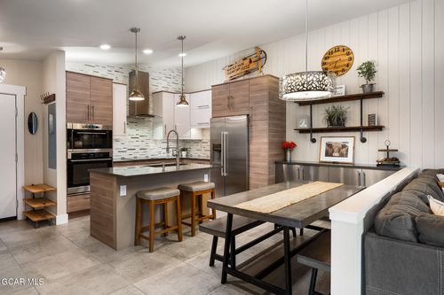 632-490 King Crossing Rd, Winter Park, CO, 80482-5572 | Card Image