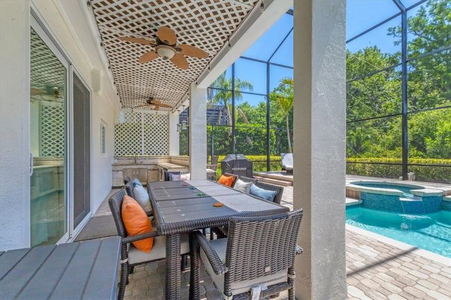 7538 Camden Harbour Dr, House other with 6 bedrooms, 4 bathrooms and null parking in BRADENTON FL | Image 67