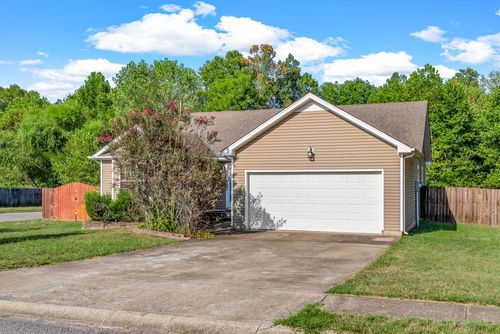 1317 Mutual Dr, Clarksville, TN, 37042-7088 | Card Image