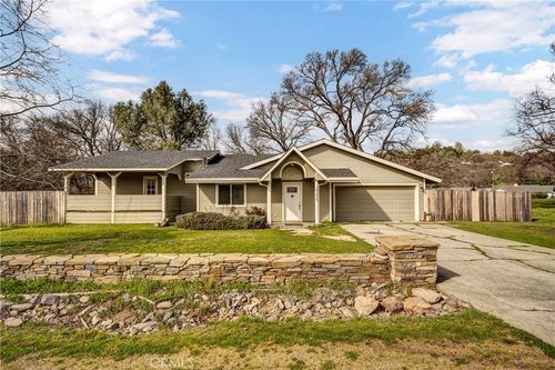 19275 Mountain Mdw S, Hidden Valley Lake, CA, 95467-8564 | Card Image