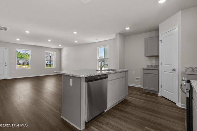 6970 Seaside Palms Pl Sw, House other with 3 bedrooms, 3 bathrooms and 1 parking in Sunset Beach NC | Image 12