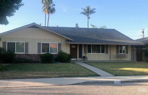 2324 2324 9th Street, Wasco, CA, 93280 | Card Image
