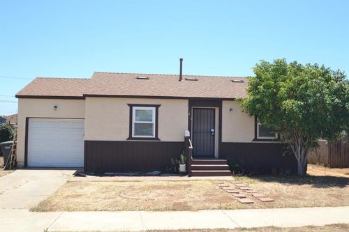 521 Dahlia Ave, Imperial Beach, CA, 91932-2018 | Card Image