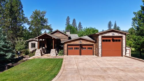 1030 Anglers Pl, Shady Cove, OR, 97539-7704 | Card Image