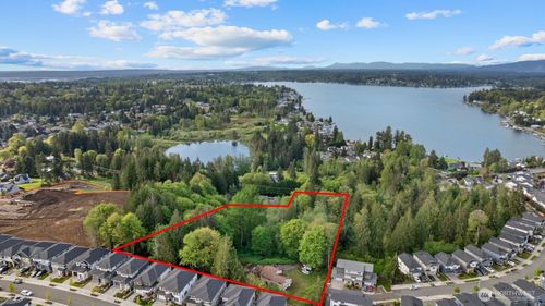 10928 S Lake Stevens Rd, Lake Stevens, WA, 98258-8569 | Card Image