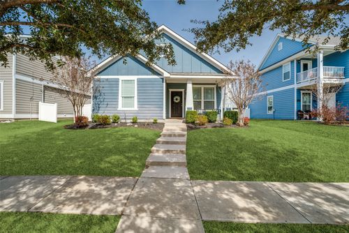 9421 Waterman Dr, Providence Village, TX, 76227-5746 | Card Image