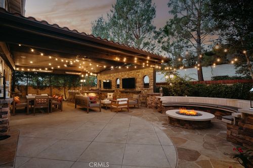 2555 Reynolds Dr, Tustin, CA, 92782 | Card Image