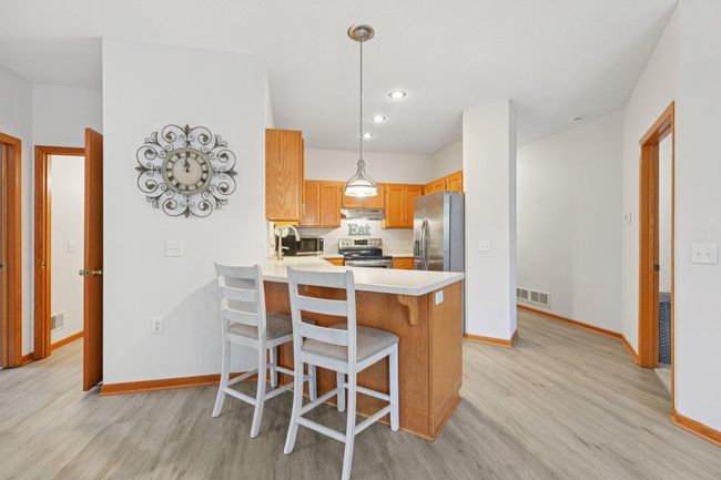18-web-or-mls-Crystal Pl-1406-018.jpg | Image 11