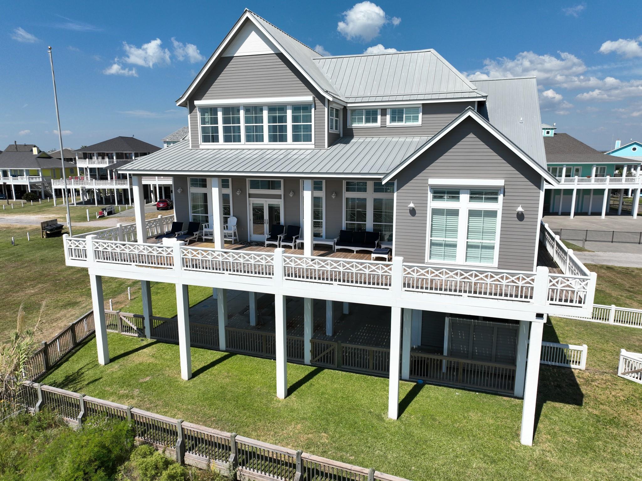 Residential in Crystal Beach 2