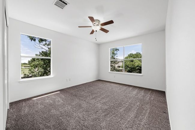 1213 Pathfinder Way, House other with 4 bedrooms, 3 bathrooms and 4 parking in Round Rock TX | Image 19