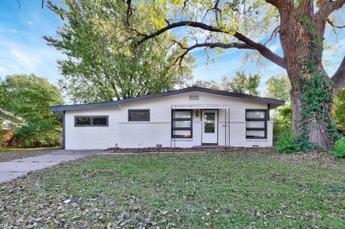 6020 N East Park View St, Park City, KS, 67219-2229 | Card Image