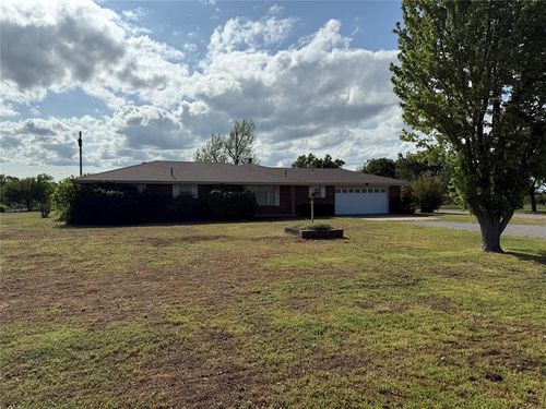 33166 State Highway 58, Carnegie, OK, 73015-9797 | Card Image