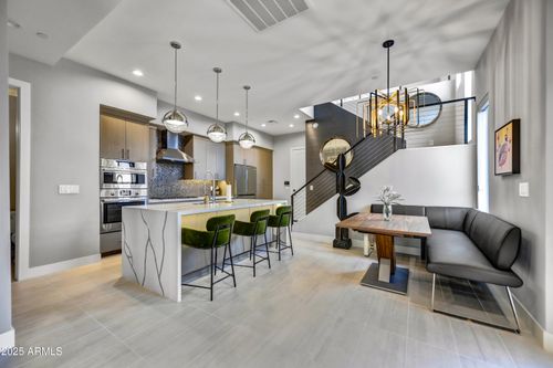 25-1 Easy St, Carefree, AZ, 85377-4417 | Card Image