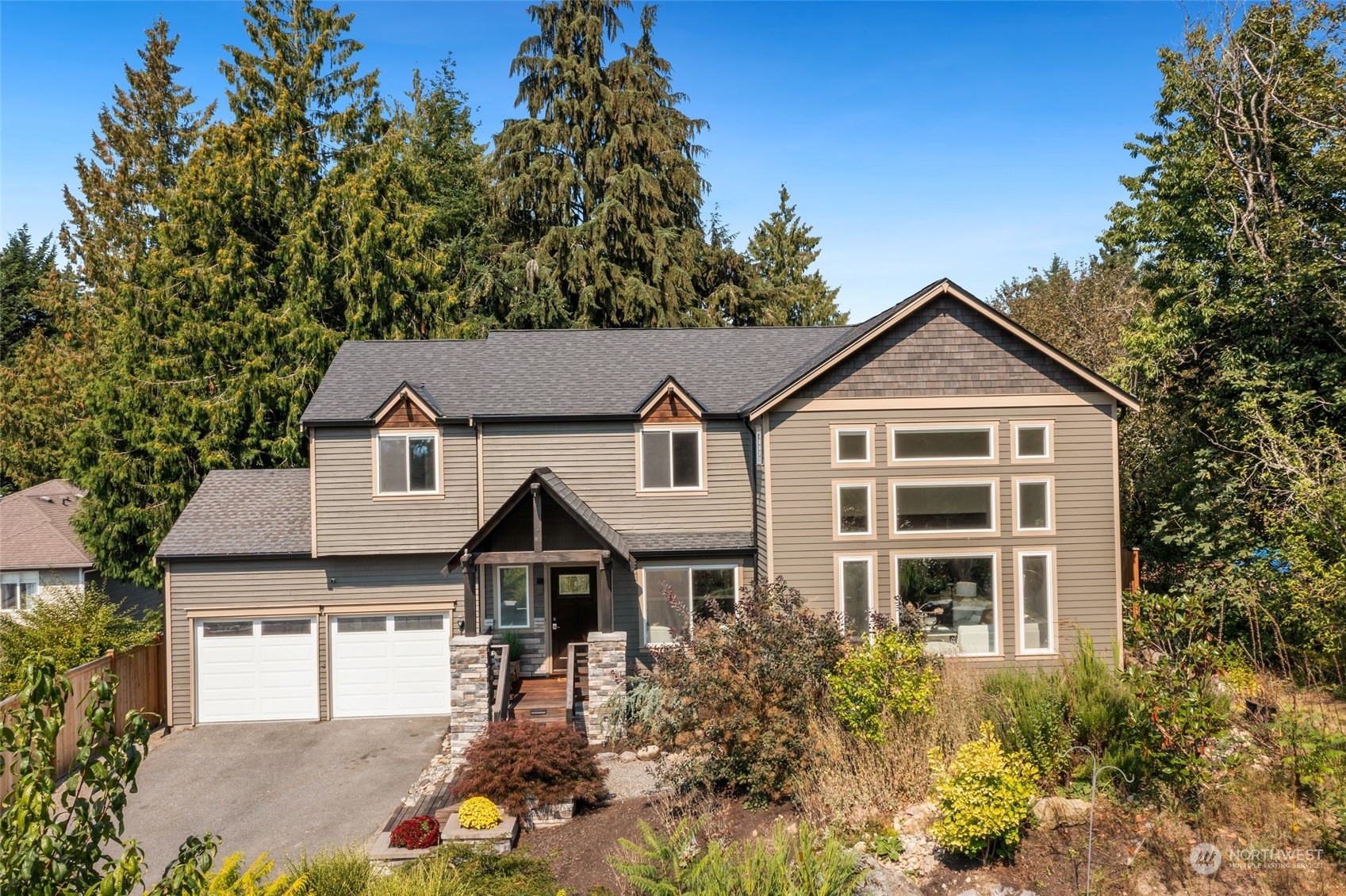 10th Pl, Sammamish, WA 98074