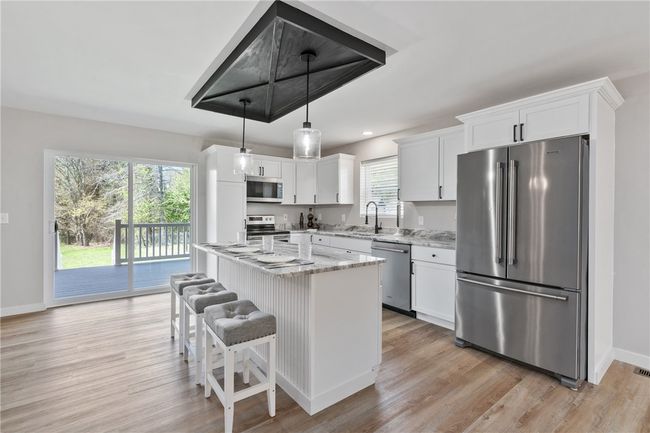 225 Ashbaugh Rd, House other with 3 bedrooms, 2 bathrooms and 1 parking in Jeannette PA | Image 12