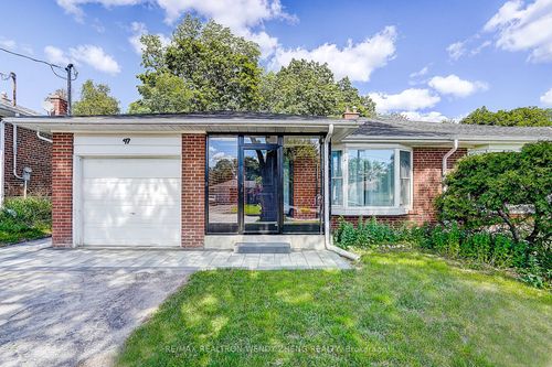 47 Sherwood Forest Dr, Markham, ON, L3P1P5 | Card Image