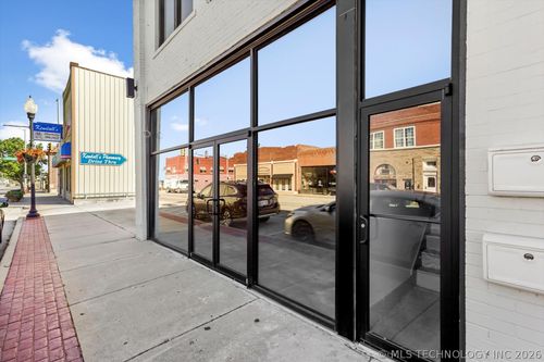 a-and-b-216 E Rogers Blvd, Skiatook, OK, 74070-1250 | Card Image