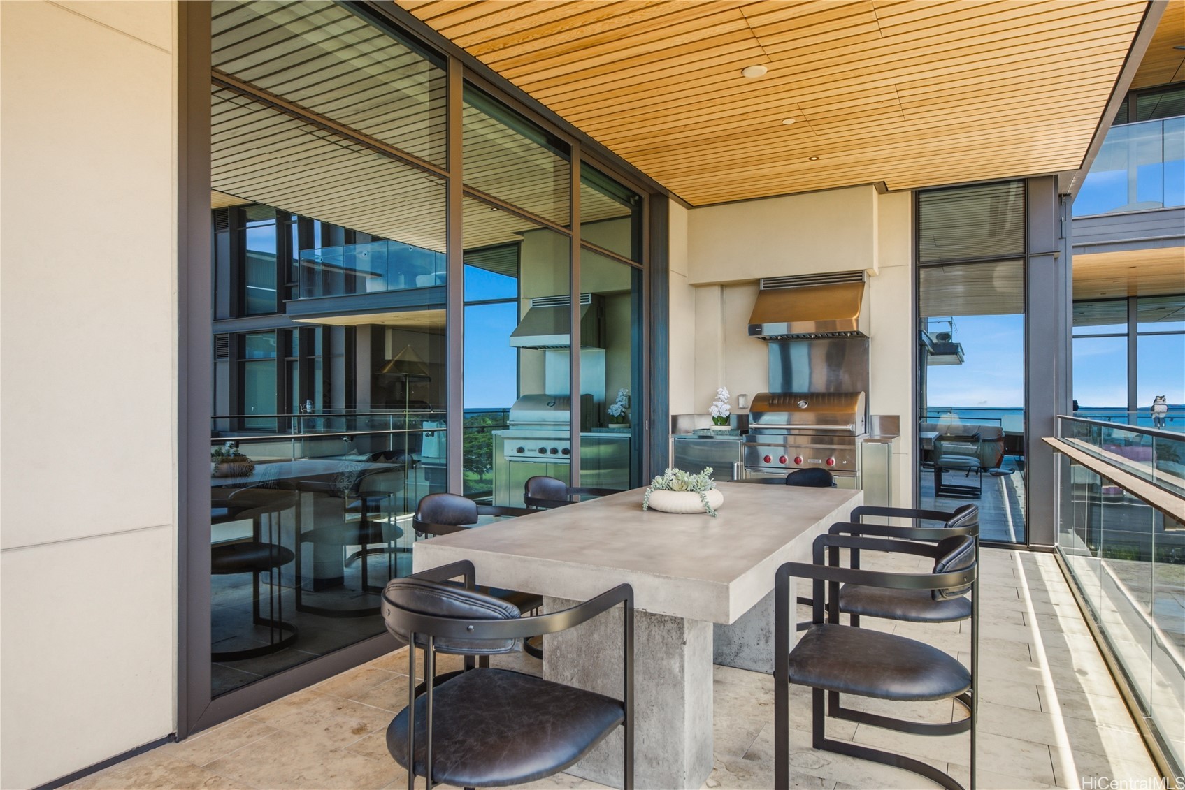 Residential in Honolulu 4