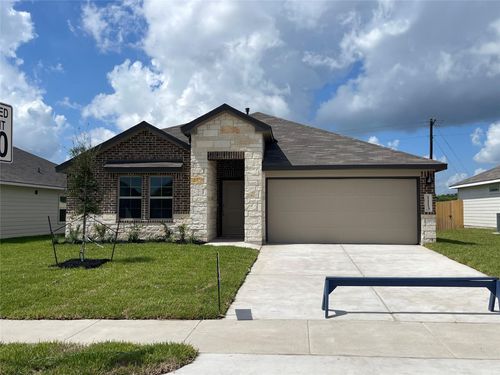 1113 Fannin St, Brenham, TX, 77833-2221 | Card Image