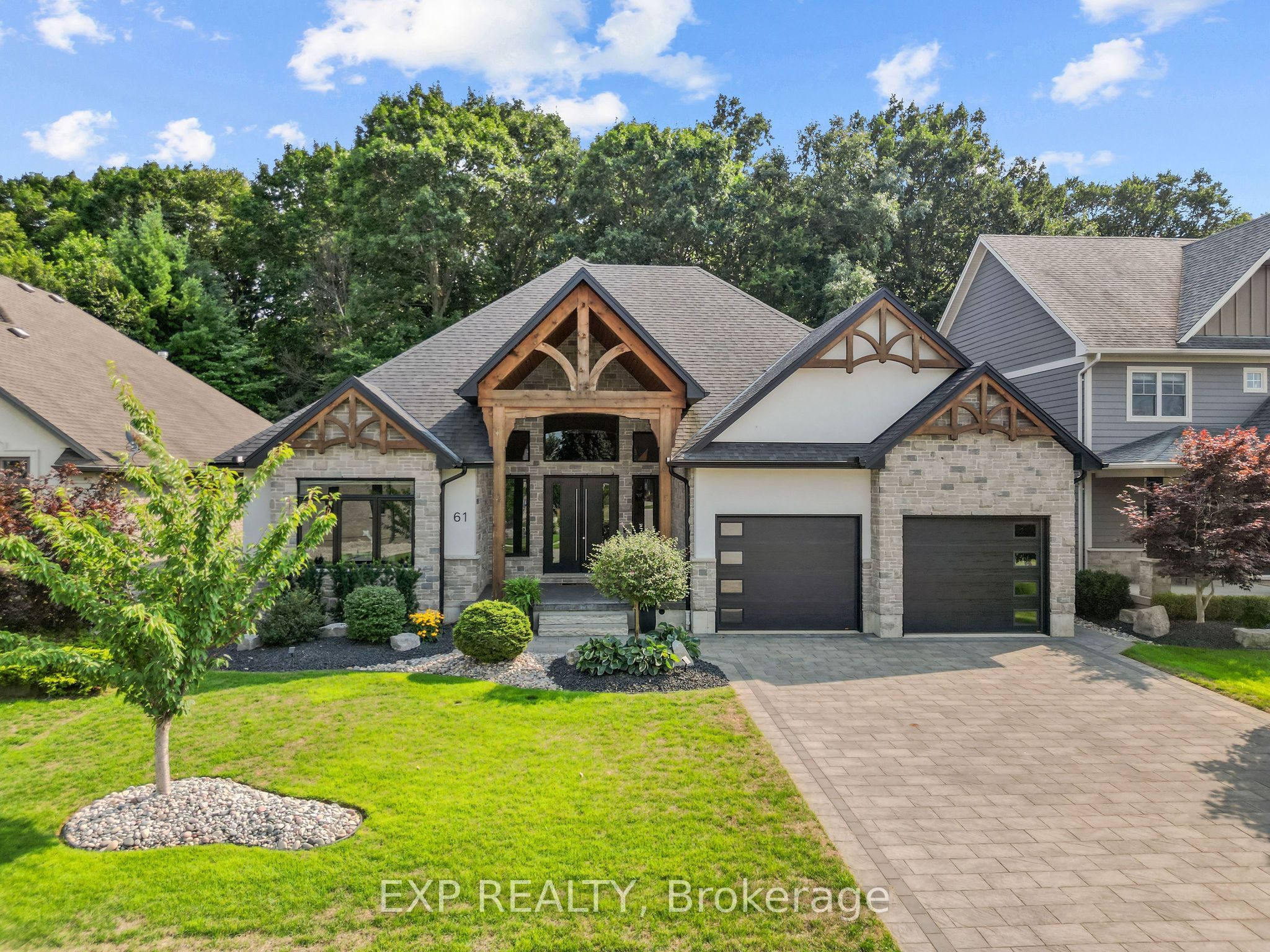 Residential in Strathroy-Caradoc 4