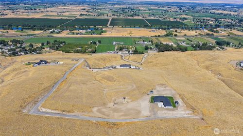 24282 S Ward Gap Rd, Prosser, WA, 99350-5583 | Card Image