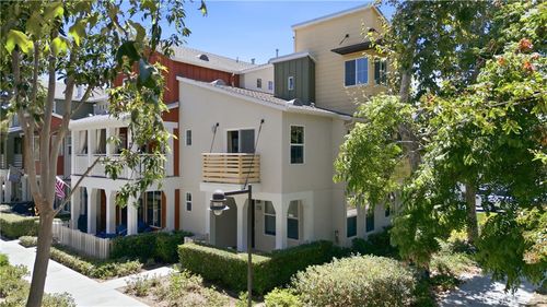 15 Platinum Cir, Ladera Ranch, CA, 92694-1349 | Card Image