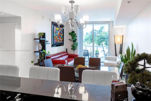 apt-903-253 Ne 2nd St, Miami, FL, 33132-2290 | Card Image