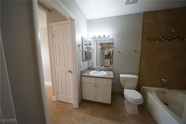 UNIT-411 - 2120 Ramrod Ave, Condo with 1 bedrooms, 1 bathrooms and null parking in Henderson NV | Image 13
