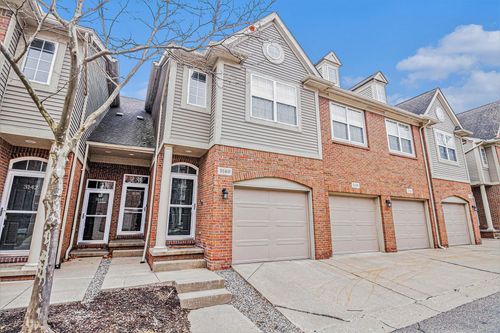 3138 Asher Rd, Ann Arbor, MI, 48104-4169 | Card Image