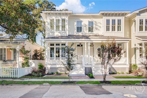 312 W 38th St, Savannah, GA, 31401-8804 | Card Image
