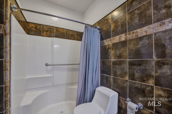 712 Yakima Ave, House other with 4 bedrooms, 2 bathrooms and 2 parking in Filer ID | Image 26