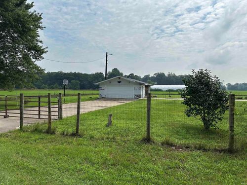 4740 N 700 E, Hamlet, IN, 46532-9551 | Card Image