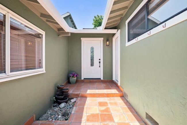2544 Glenrio Dr, House other with 4 bedrooms, 4 bathrooms and 1 parking in San Jose CA | Image 5