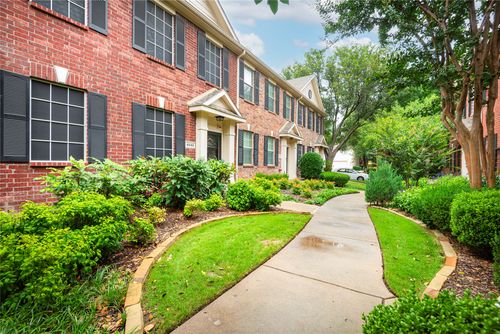 4949 Stone Gate Trl, Mckinney, TX, 75070-2499 | Card Image