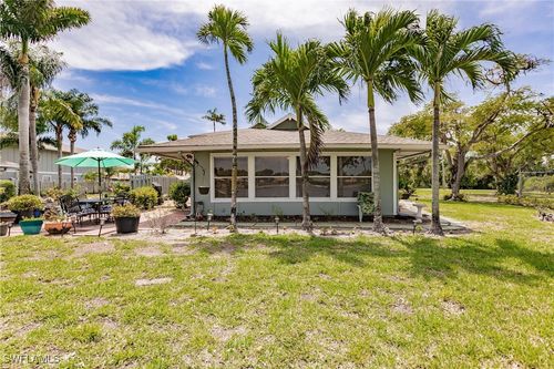 1-4307 Island Cir, FORT MYERS, FL, 33919-4439 | Card Image