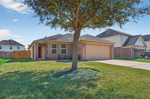 2107 Bishop Hollow Ln, Rosenberg, TX, 77471-3284 | Card Image