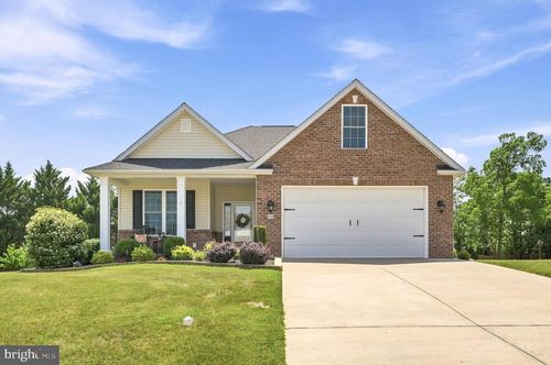 206 Ivy Hill Ct, STEPHENS CITY, VA, 22655-4869 | Card Image