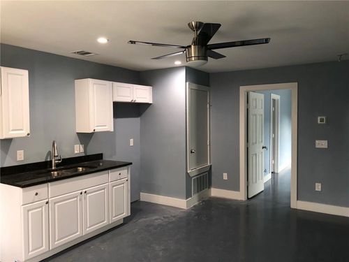b-1804 Garden St, Austin, TX, 78702-5414 | Card Image