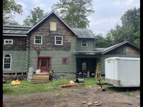 23 Prospect St, Stamford, NY, 12167-1132 | Card Image