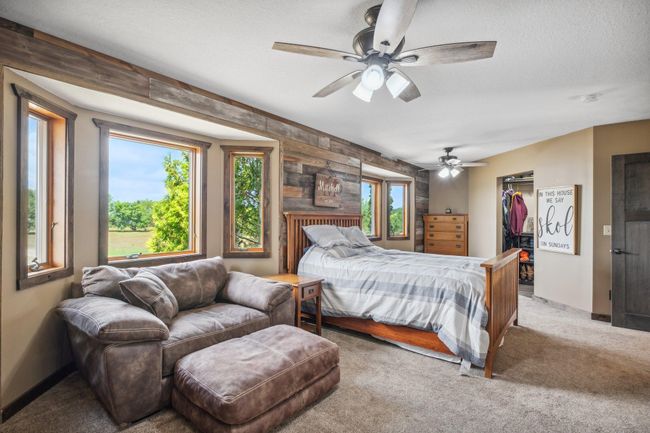 10865 367th Street, House other with 4 bedrooms, 3 bathrooms and null parking in Sunrise Twp MN | Image 32