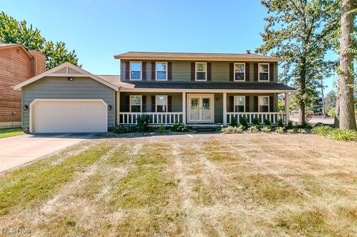 34840 Aspen Wood Ln, Willoughby, OH, 44094-4246 | Card Image